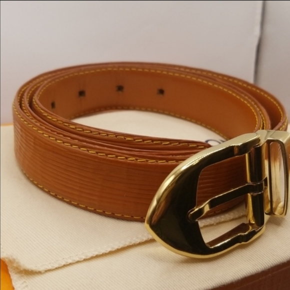 Authentic🧡 Louis Vuitton Epi Belt W/ LV BOX  💛Size : 110/ 44" US Size: 10-12 - Picture 9 of 10